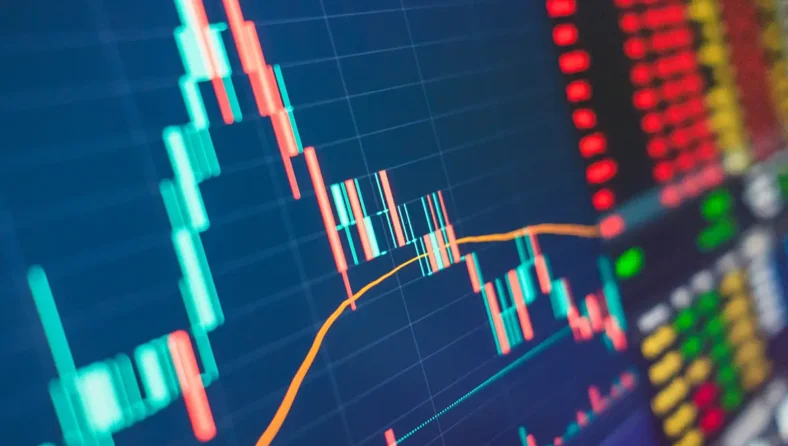 Q4 2024 Plan Universe Allocation & Return Analysis